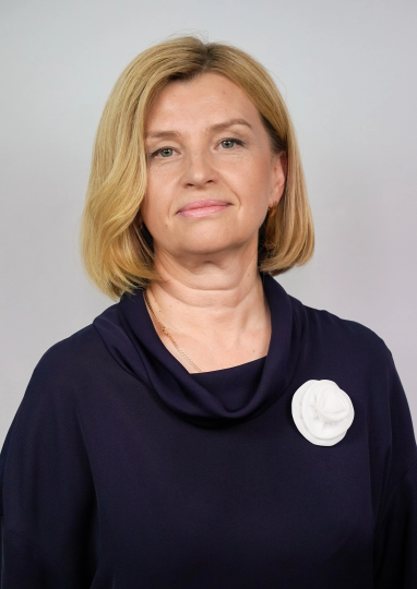 Артамонова Ольга Николаевна.
